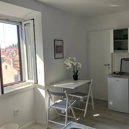 Lea Apartment